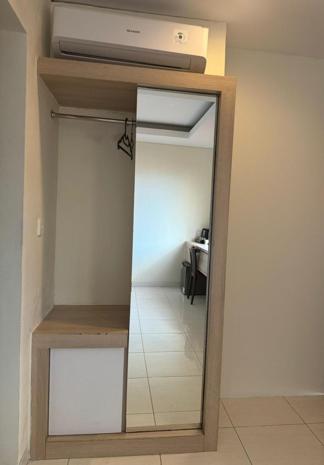 Srikrisna Hotel Seminyak Eksteriør billede